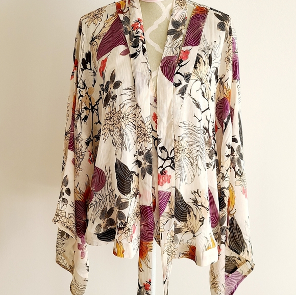 Vince Camuto Kamono - Picture 4 of 7